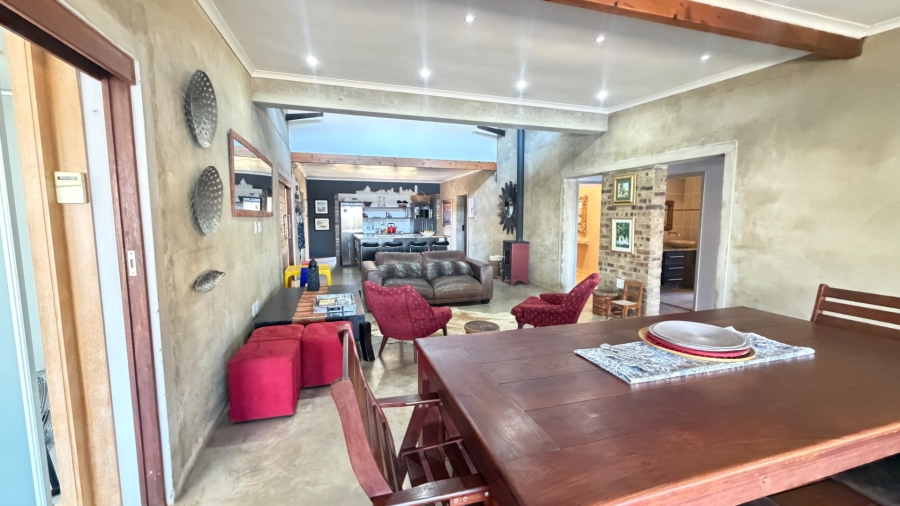 4 Bedroom Property for Sale in Viljoenskroon Rural Free State